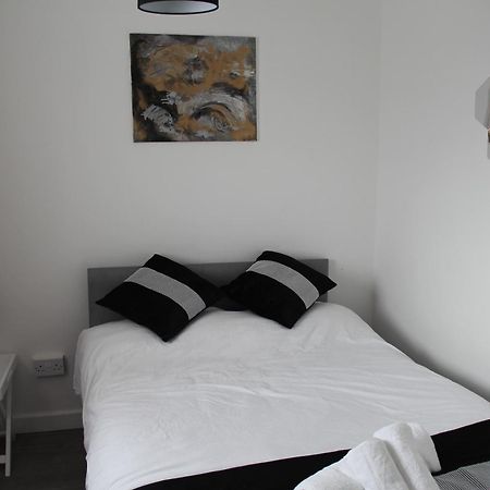 Coolfin House-Close To Excel, Contractors, Relocators, Paid Parking Villa London Exterior photo