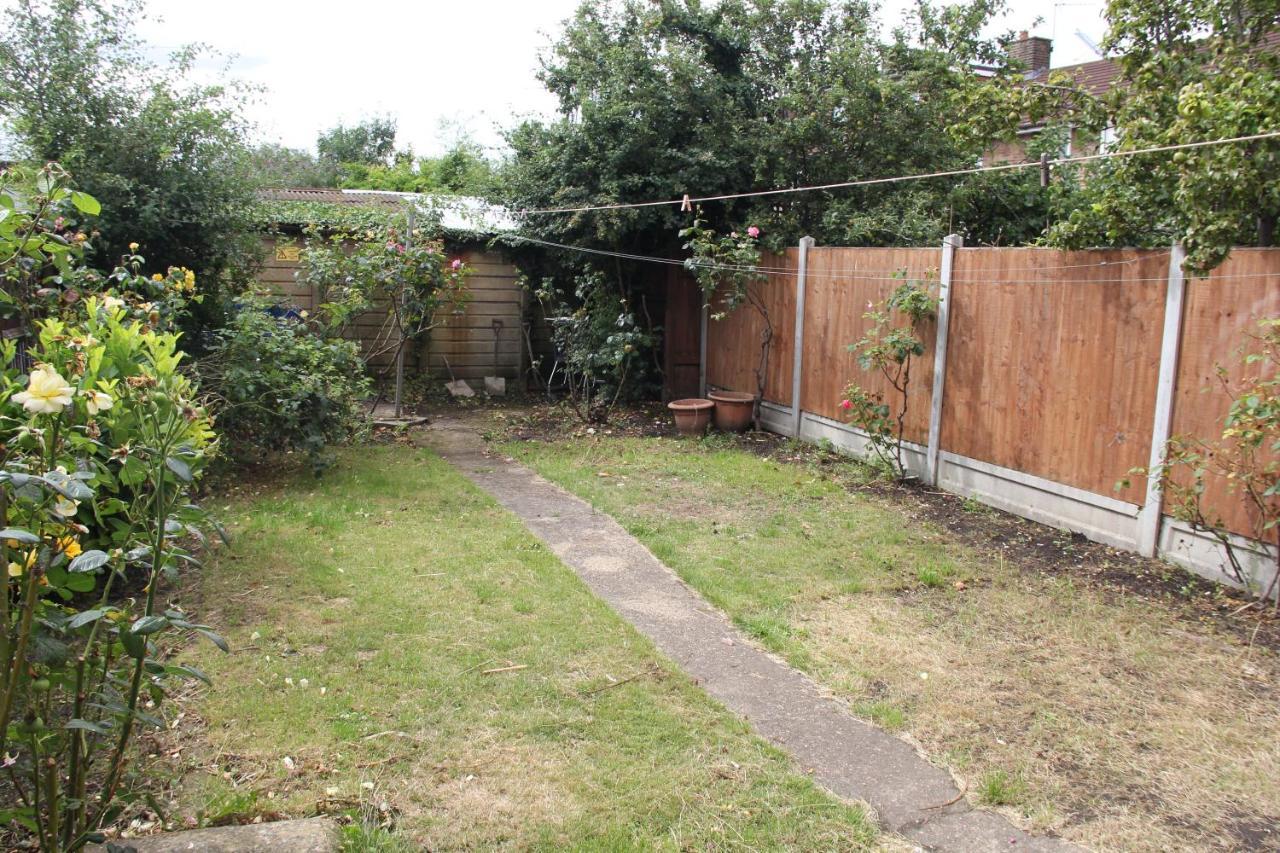 Coolfin House-Close To Excel, Contractors, Relocators, Paid Parking Villa London Exterior photo